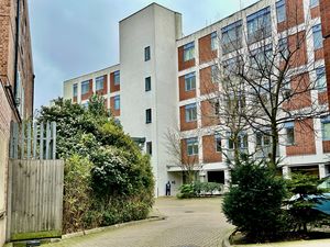 Photo 10- click for photo gallery